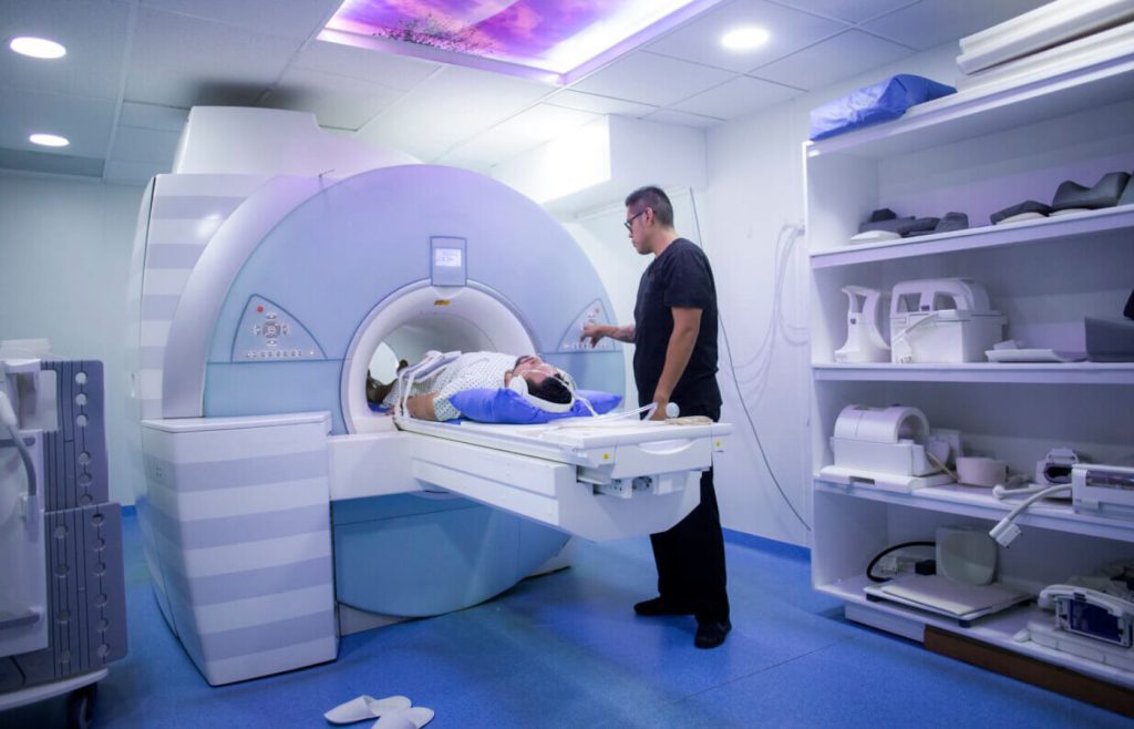 هزینه =جانبی ام آر آی کمر هزینه های جانبی ام آر آی کمر